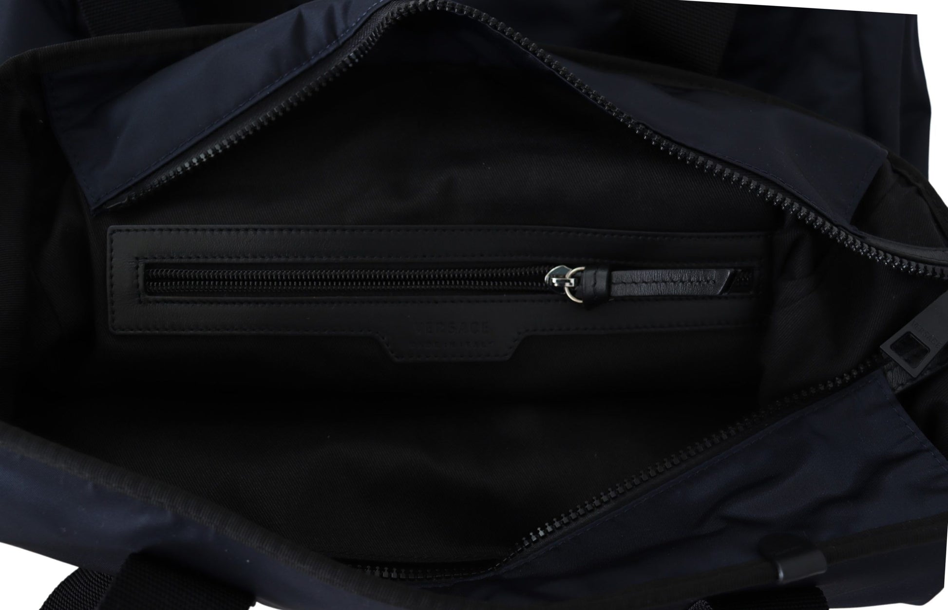 Versace Elegante blaue Nylon-Tragetasche