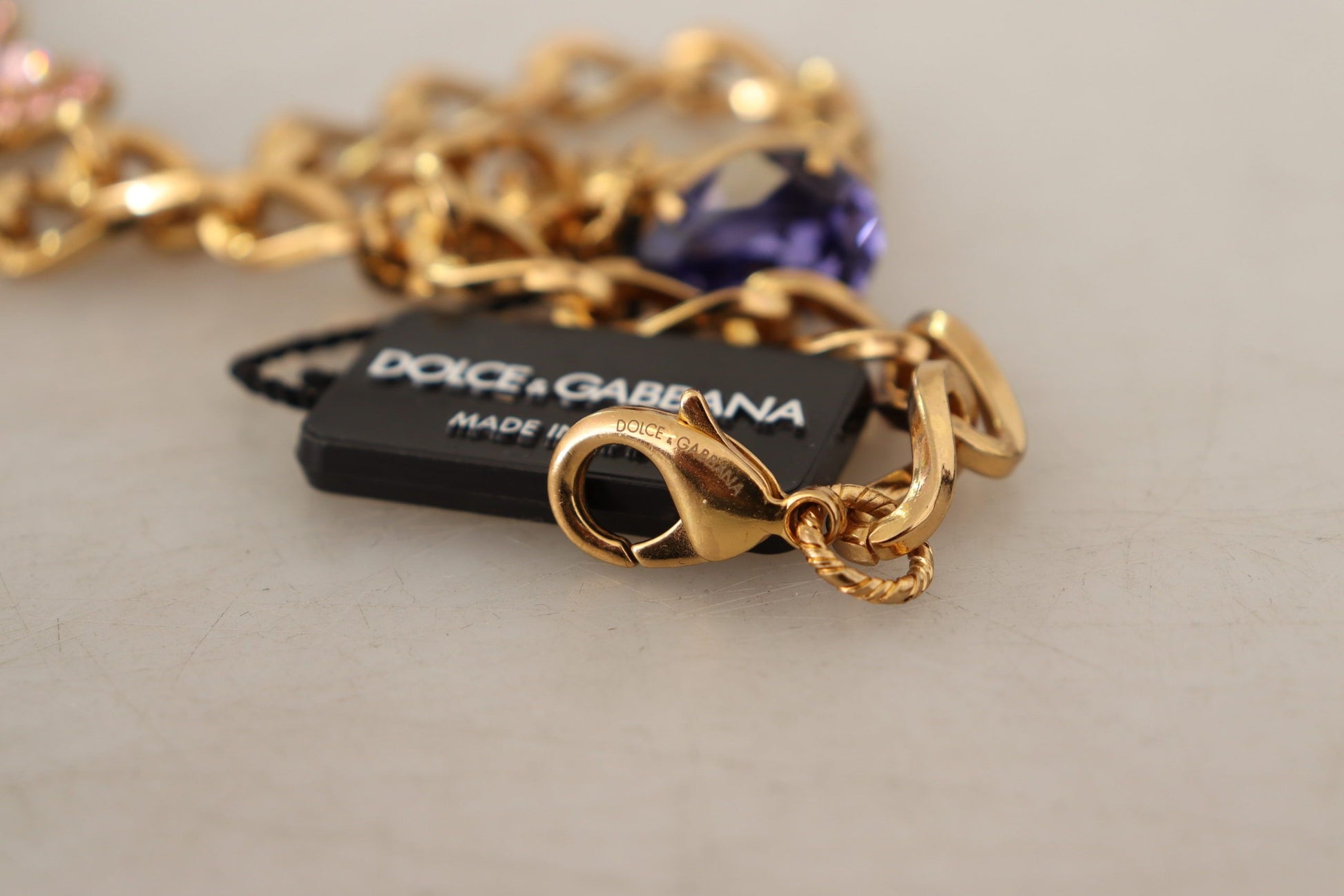 Dolce &amp; Gabbana Elegante Statement-Halskette mit floralem Kristall