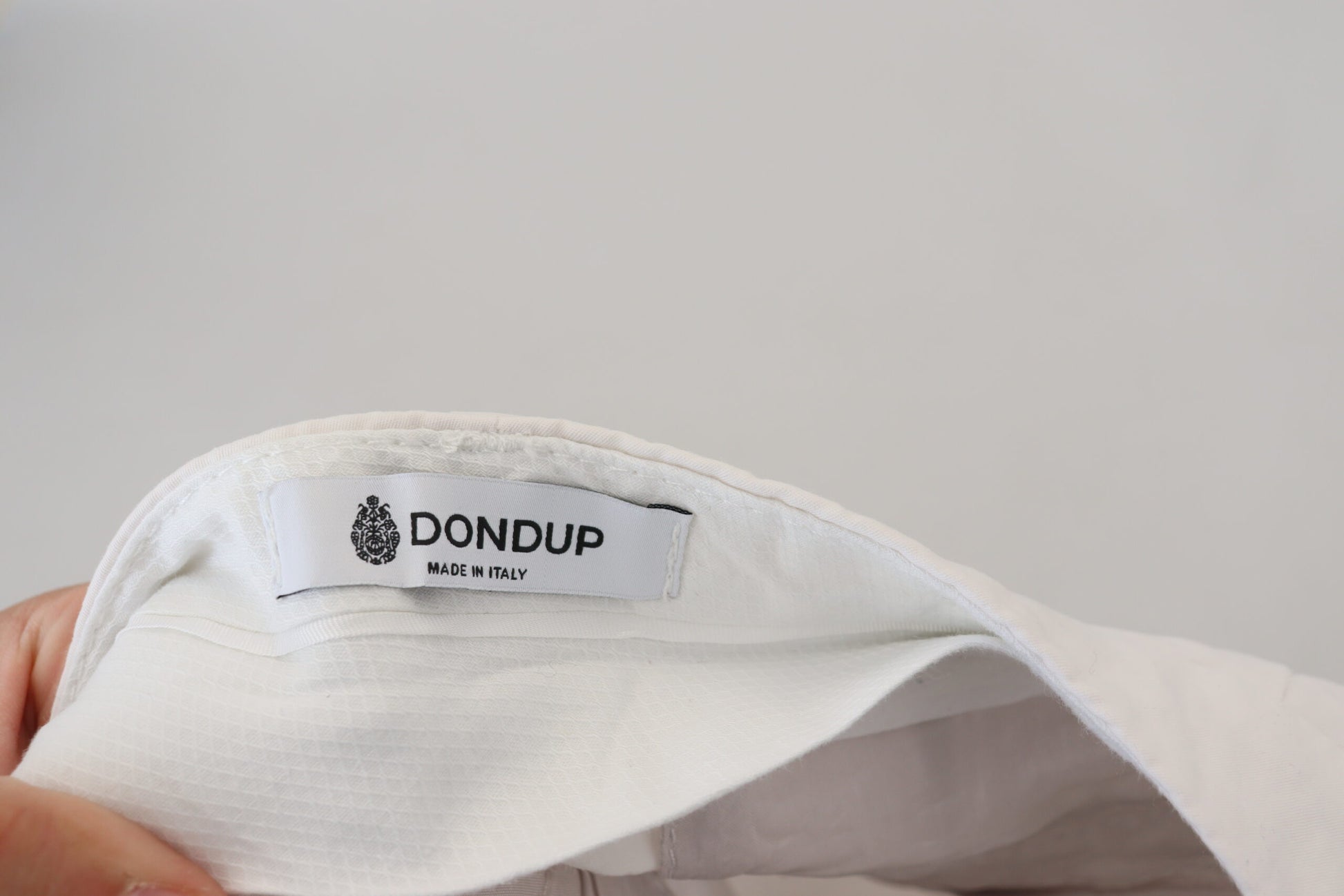 Dondup Elegante, hoch taillierte, konische weiße Hose