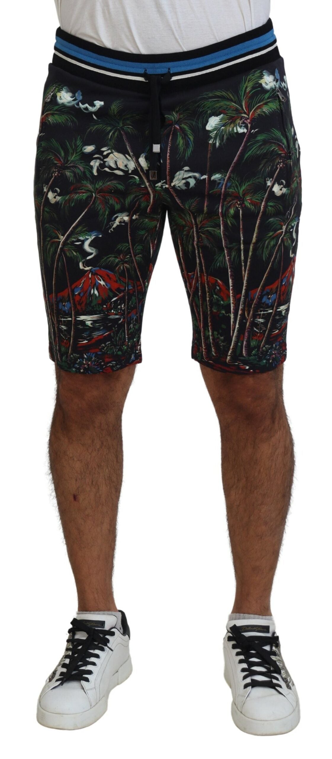 Dolce &amp; Gabbana – Lässige Shorts in Knielänge mit Vulkan-Print