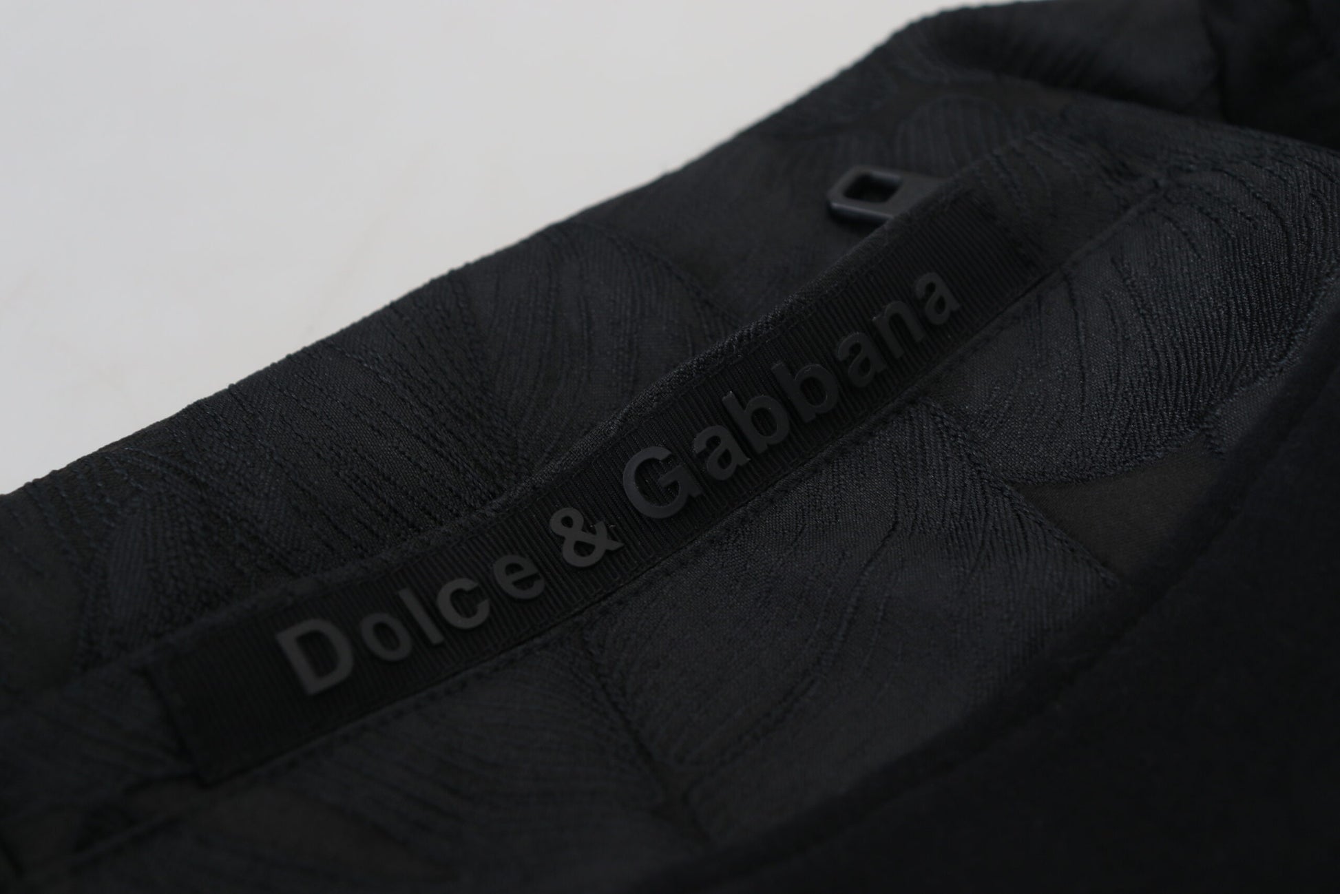 Dolce &amp; Gabbana Elegante schwarze Jogginghose für den modernen Mann