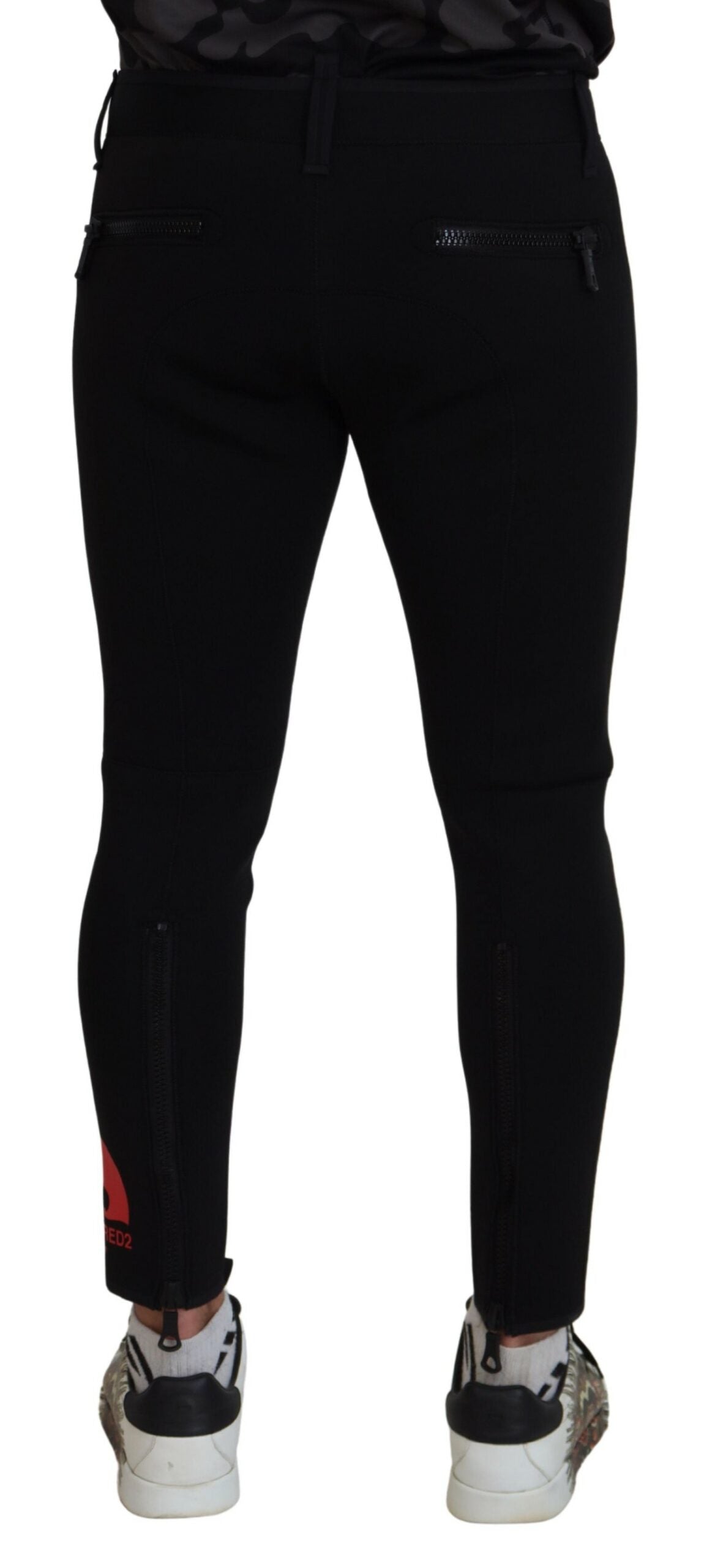 Dsquared² Slim Fit Hose aus Polyamid mit Logo-Print hinten