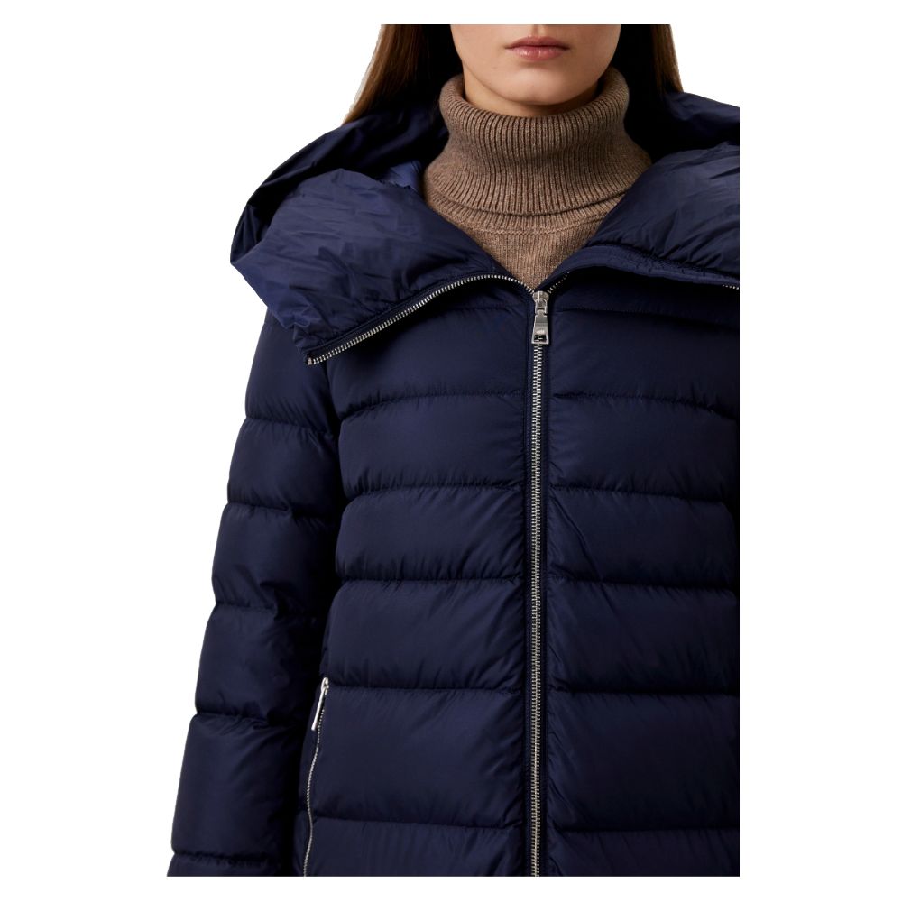 Blaue Nylonjacke für Damen hinzufügen