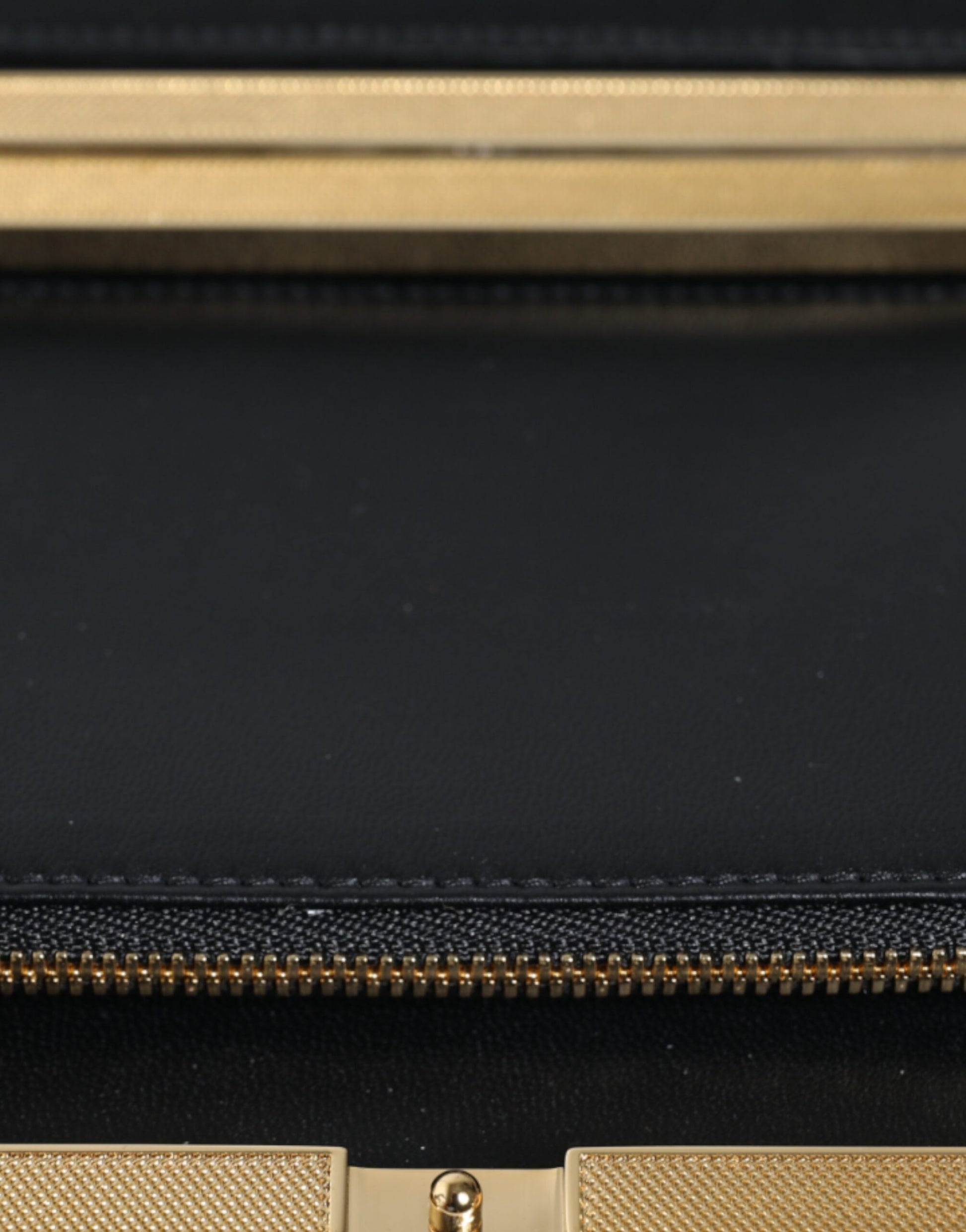 Dolce &amp; Gabbana – Clutch mit mehrfarbigem Blumenmuster und goldenem Rahmen, Abendtasche