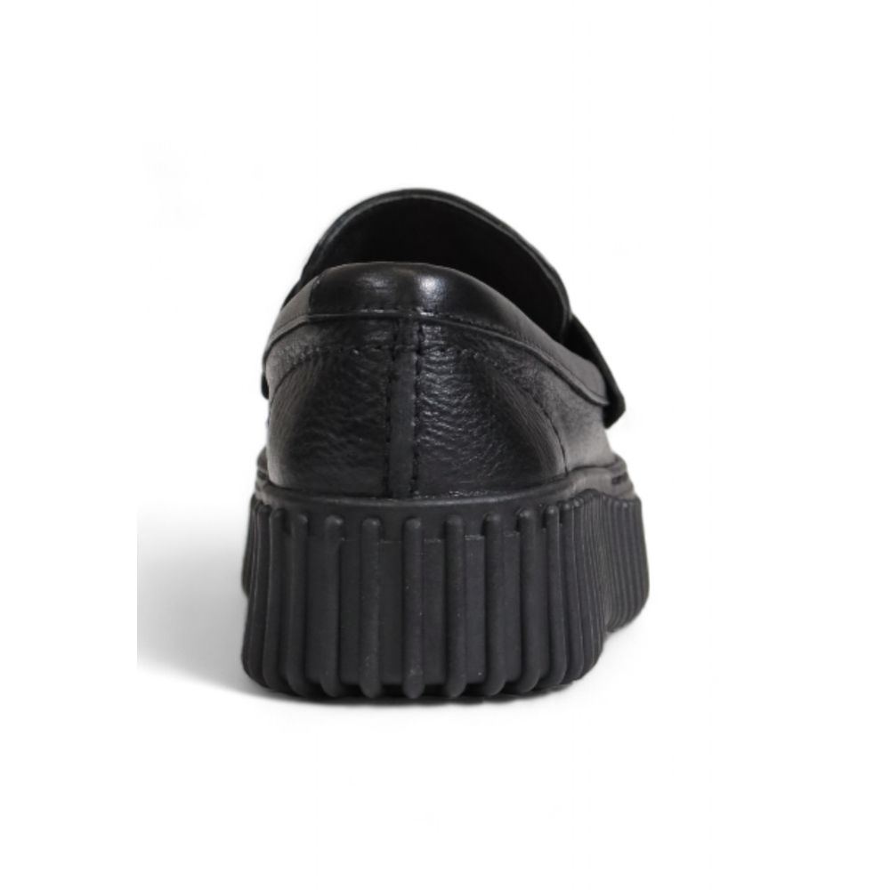 Clarks Plateauschuhe aus schwarzem Leder