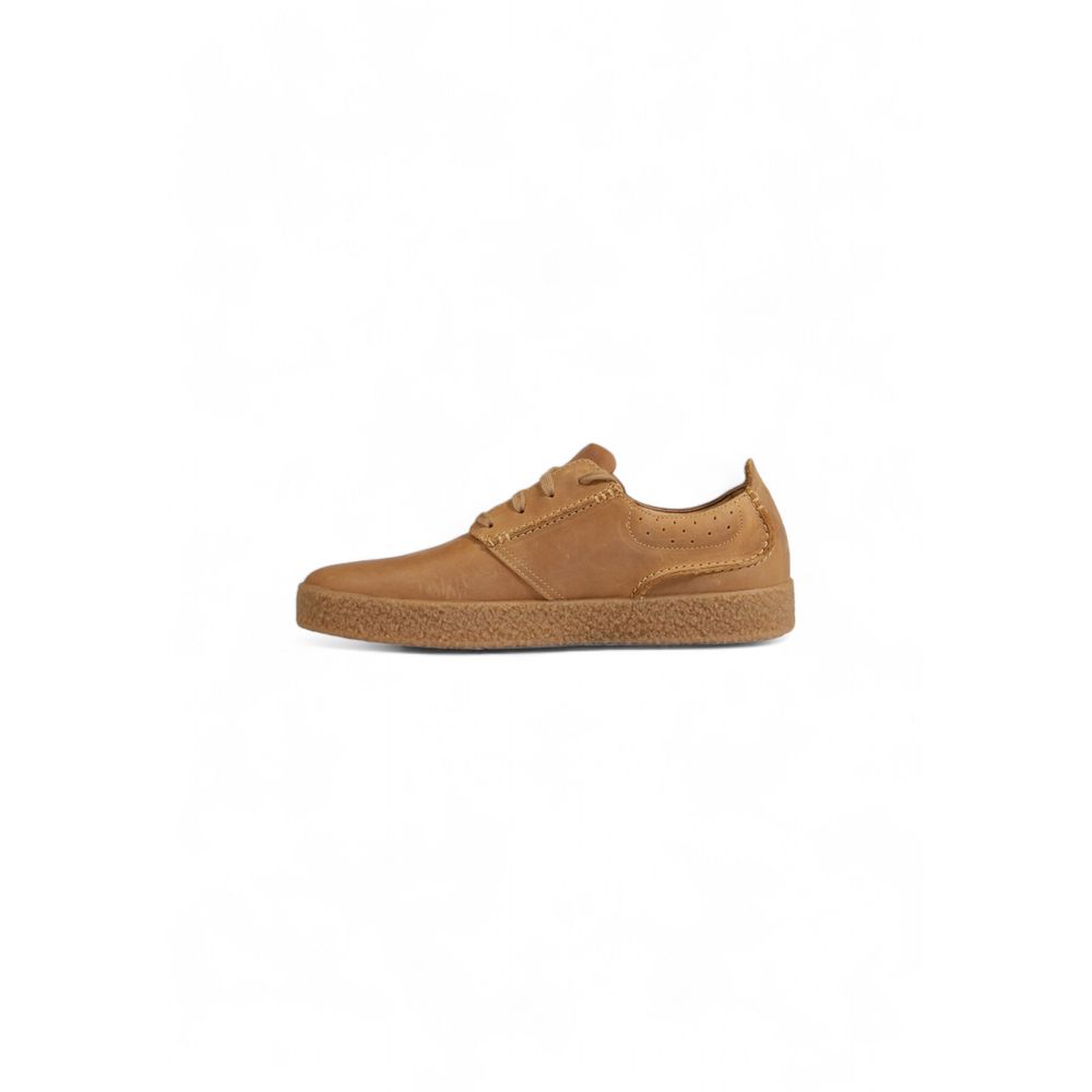 Clarks – Oxfords und Derbys aus Wildleder in Beige