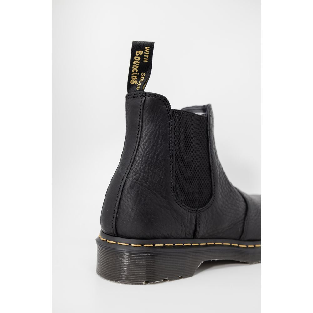 Dr. Martens – Schwarze Lederstiefel