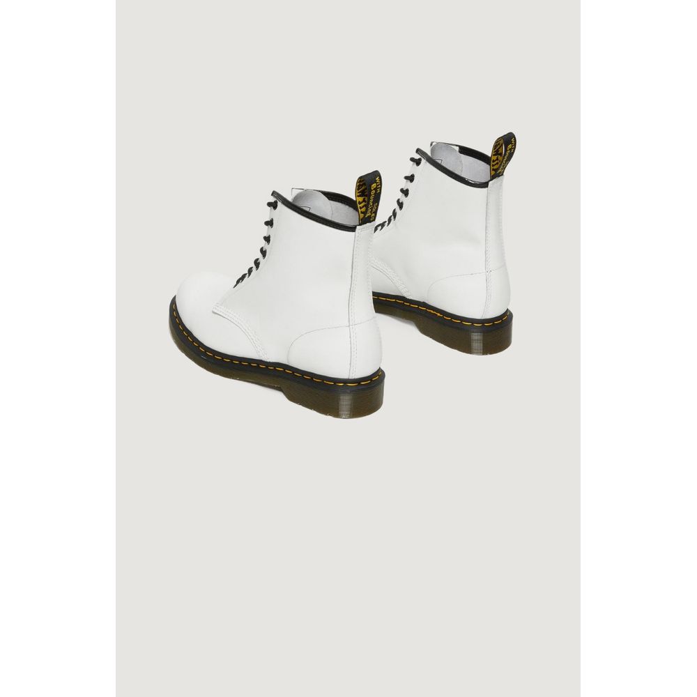 Dr. Martens – Weiße Lederstiefel