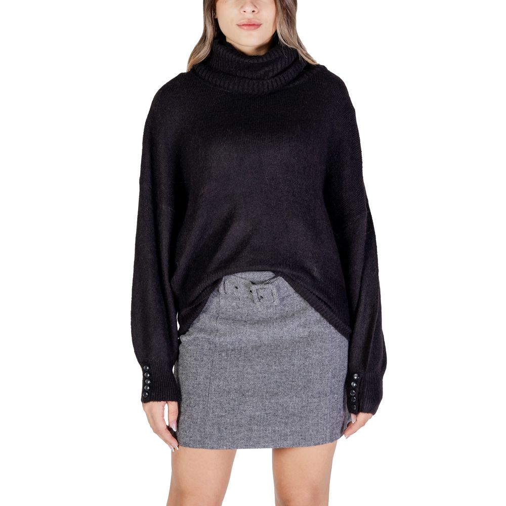 ICHI – Rollkragenpullover in Schwarz aus Marabu