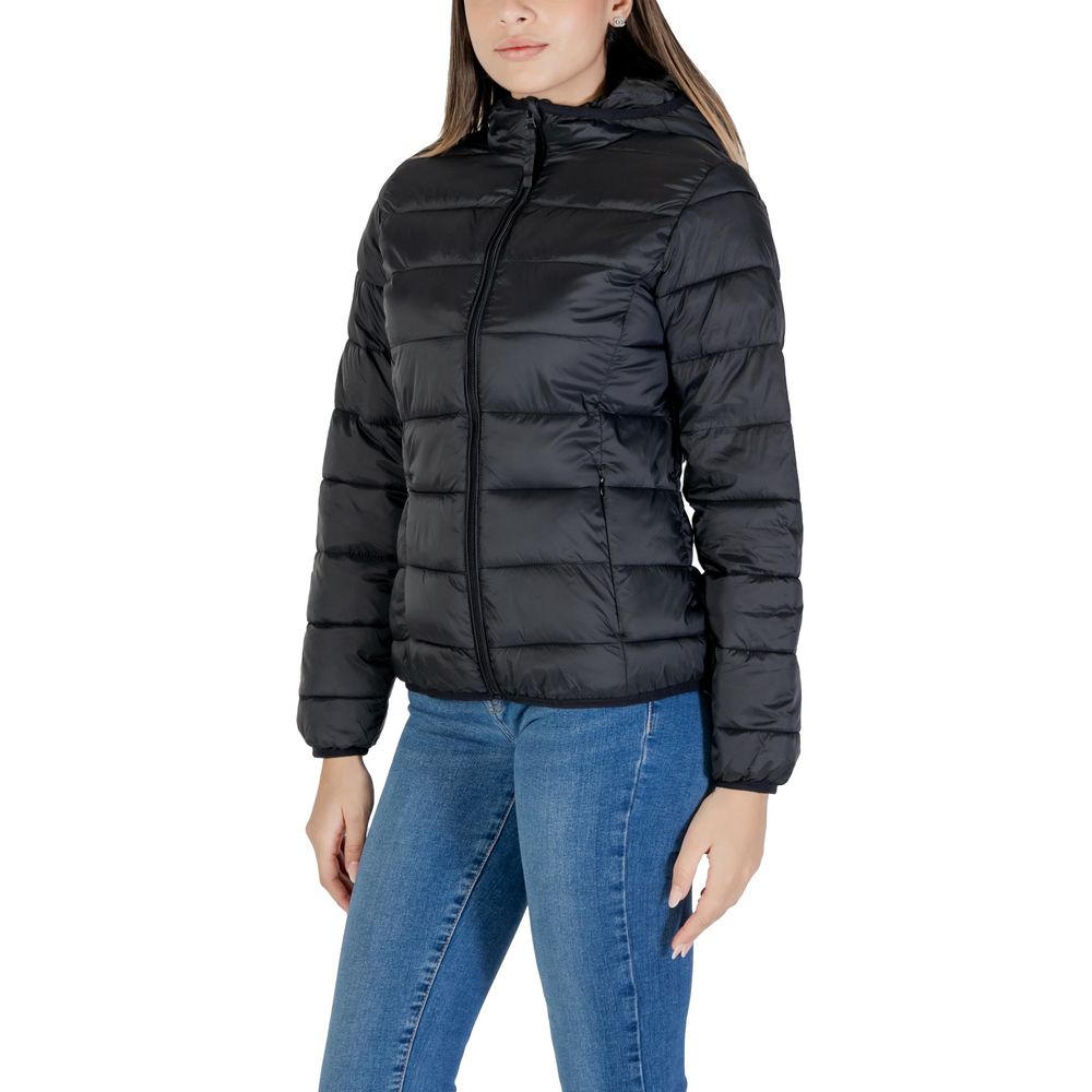 B.Young Schwarze Nylonjacken und -mäntel
