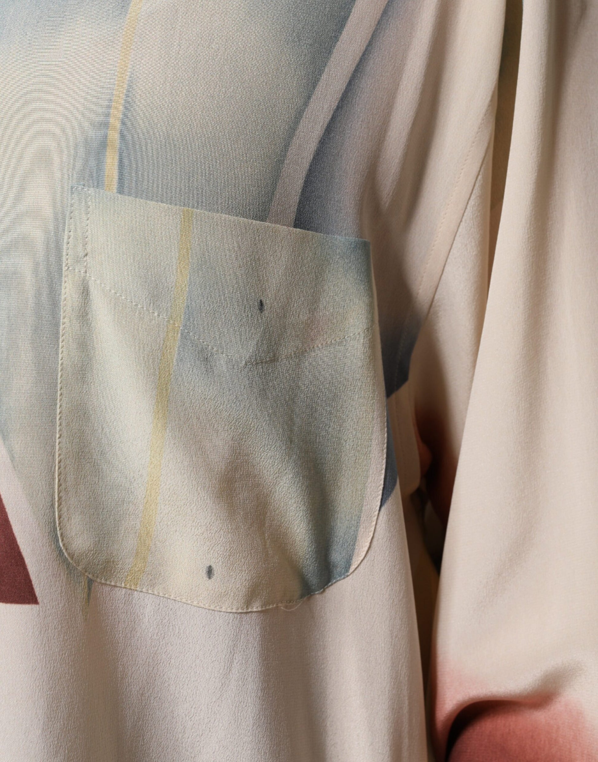 Etro Beige bedrucktes Blusentop mit Kragen und Knöpfen und langen Ärmeln