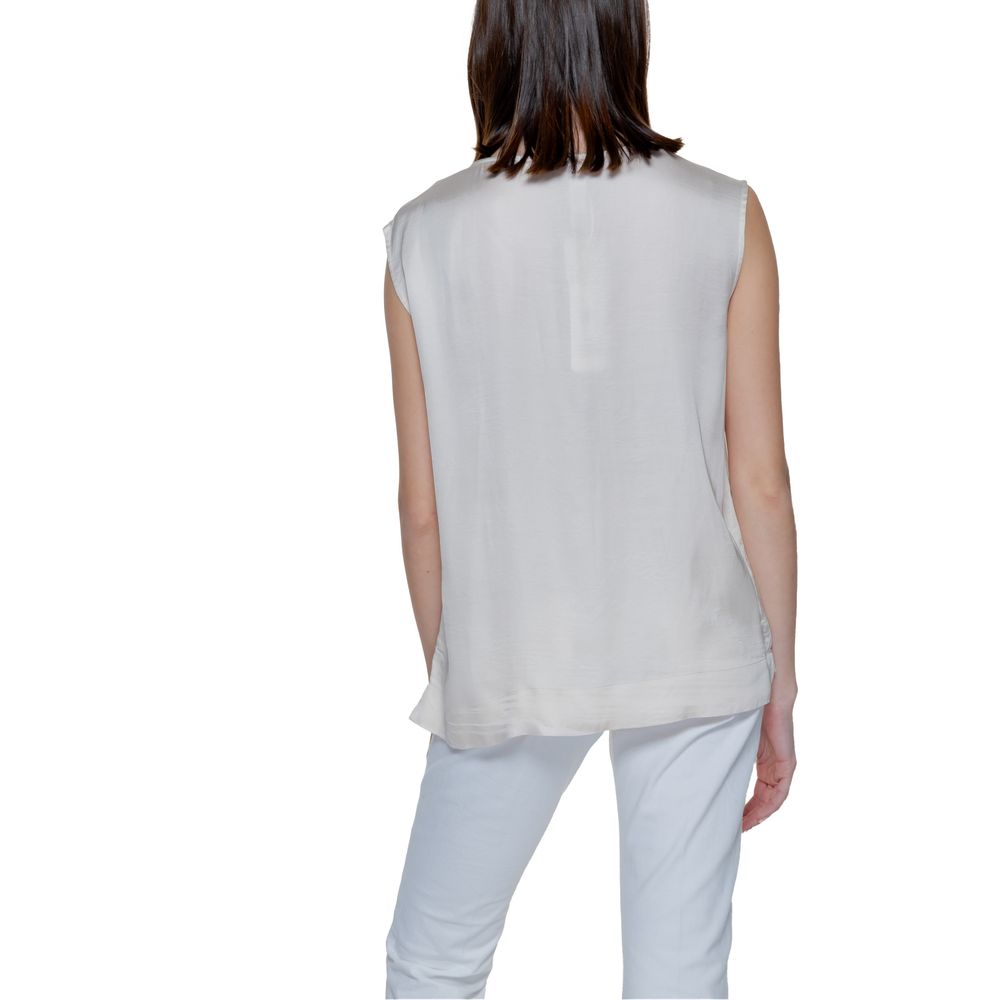 Street One – Cremefarbene Viskosebluse