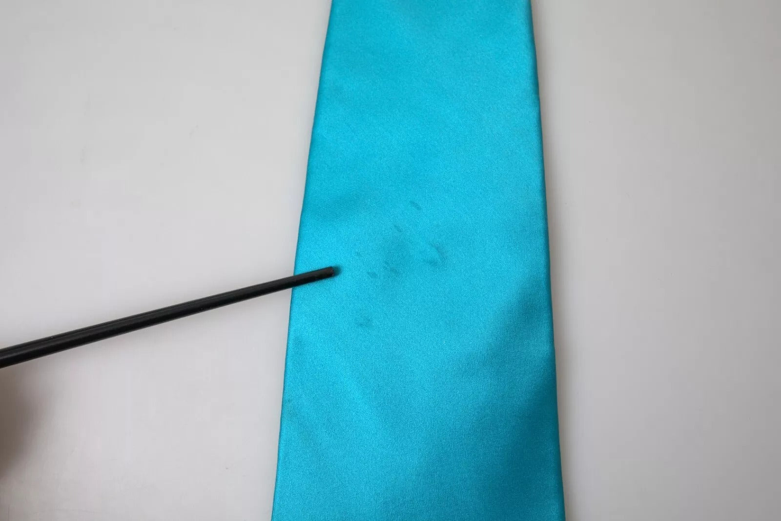 Dolce &amp; Gabbana Hellblaue breite Herrenkrawatte aus 100 % Seide