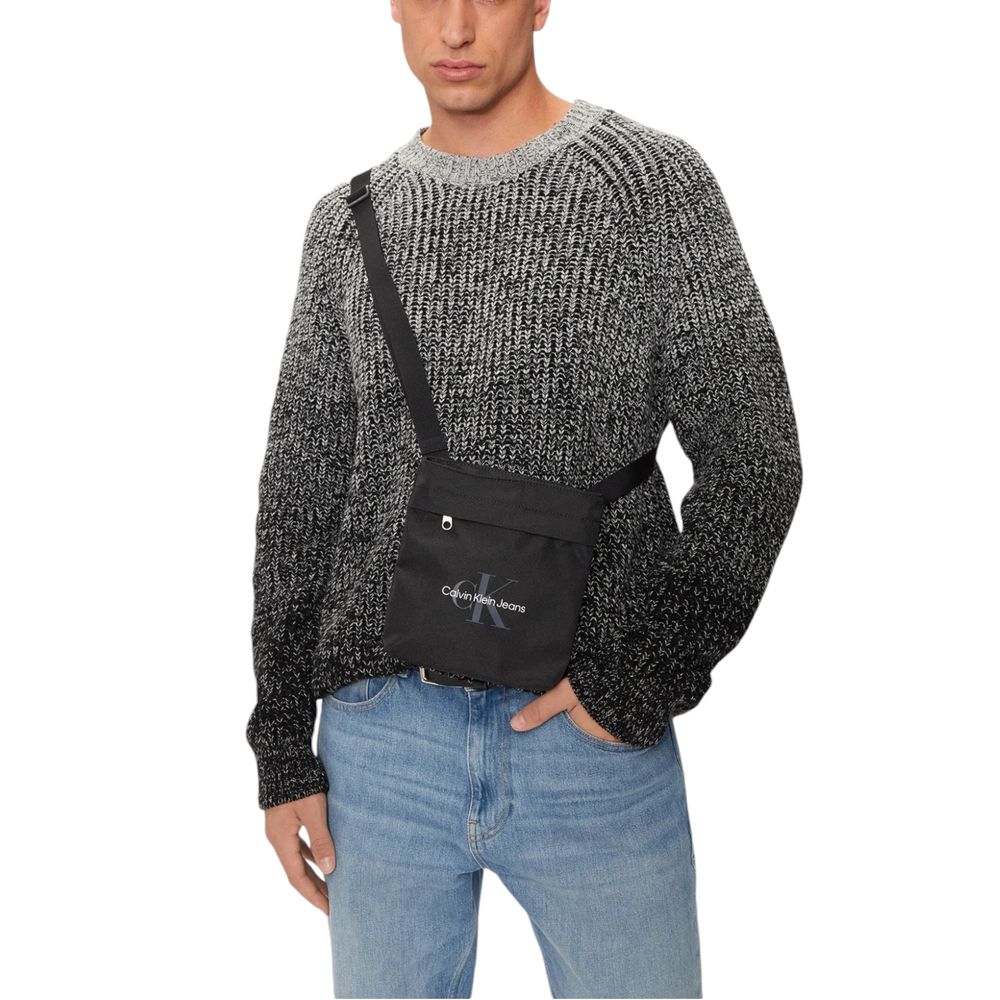 Calvin Klein Jeans – Schwarze Messenger-Tasche aus recyceltem Polyester