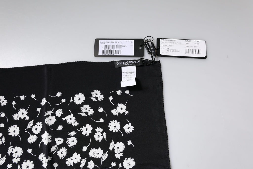 Dolce &amp; Gabbana – Schwarzer quadratischer Wickelschal aus Seide mit Blumenmuster
