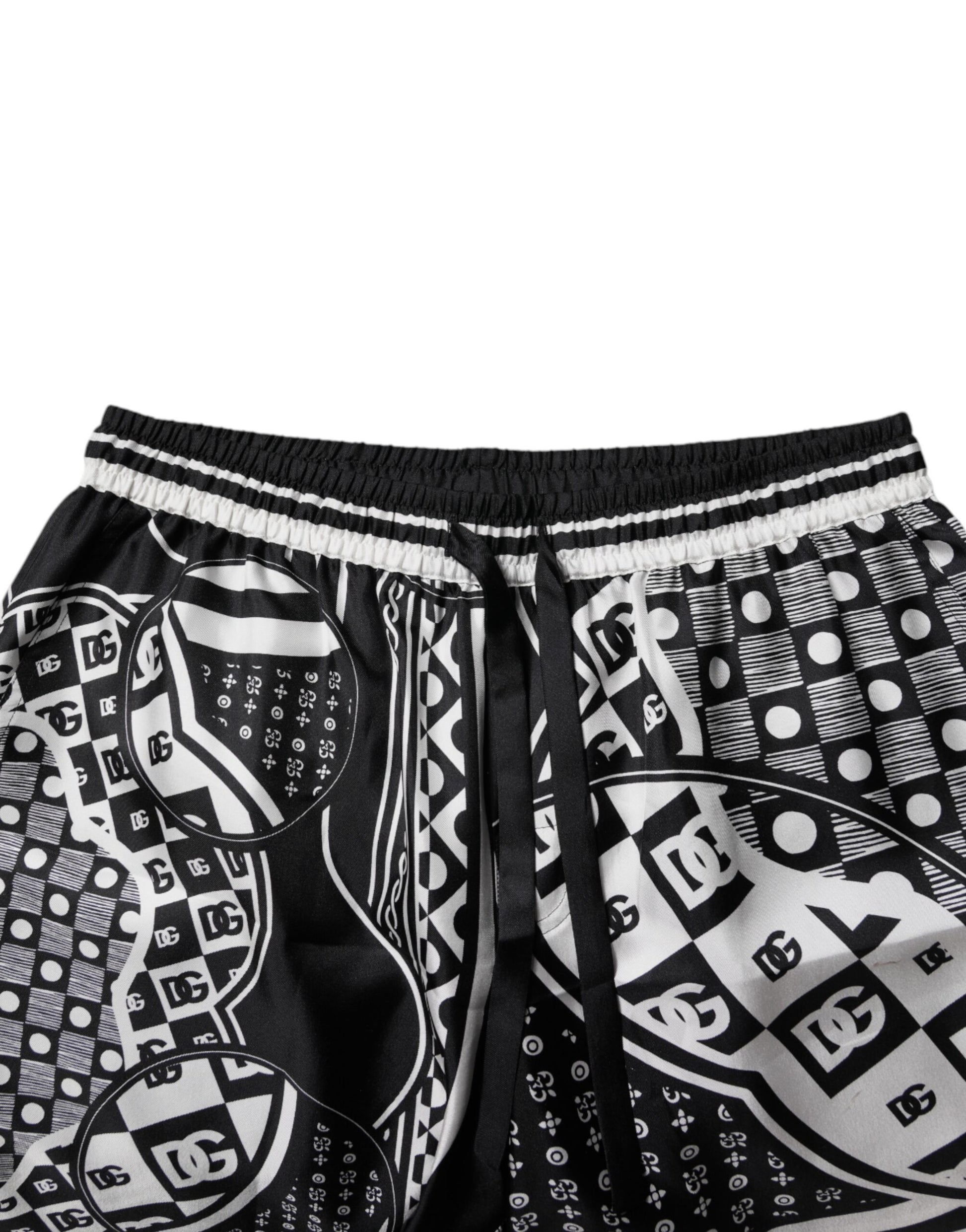 Dolce &amp; Gabbana Schwarz-Weiße Bandana-Bermudashorts aus Seide für Herren