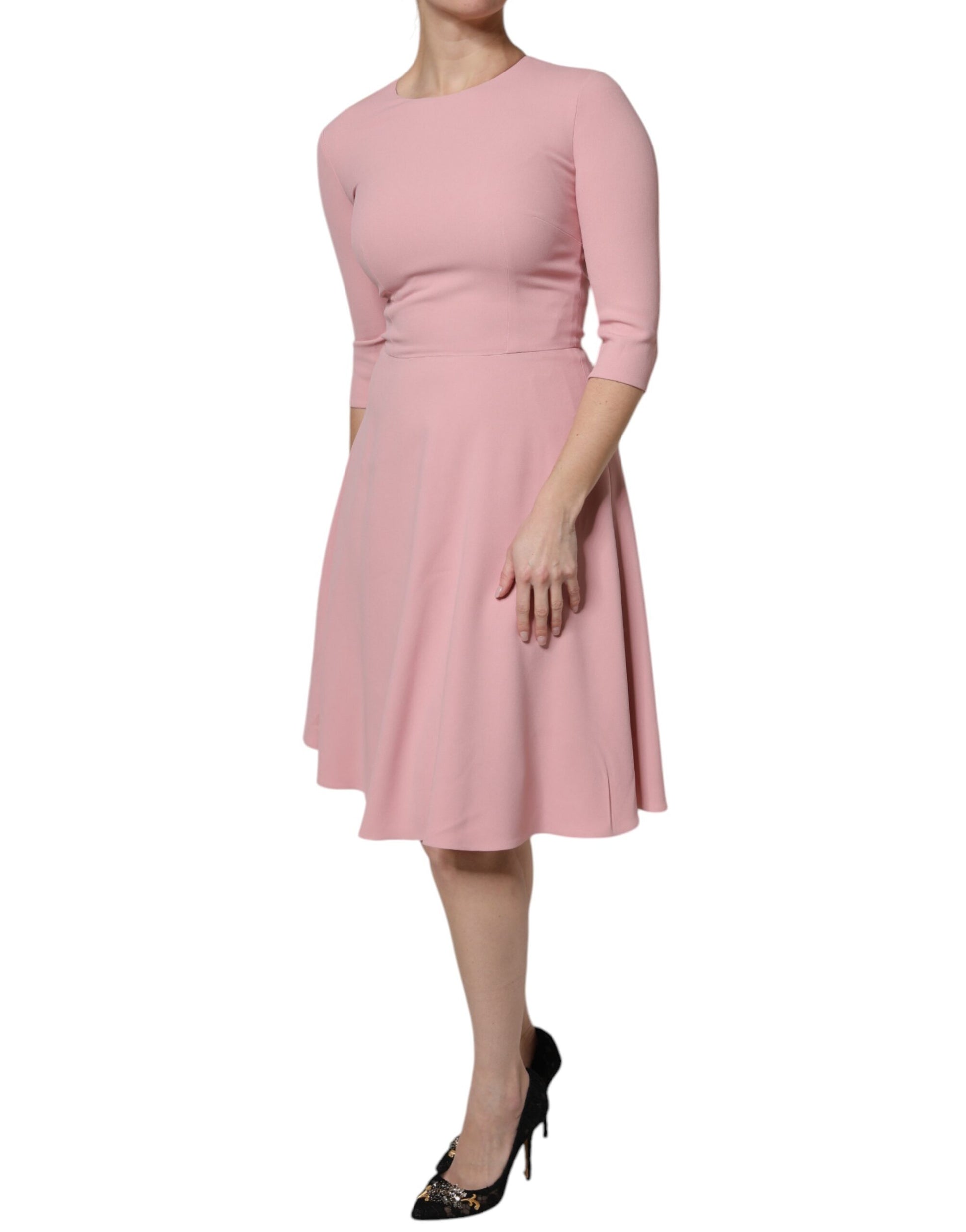 Dolce &amp; Gabbana – Rosa A-Linien-Kleid aus Viskose mit ausgestellten 3/4-Ärmeln