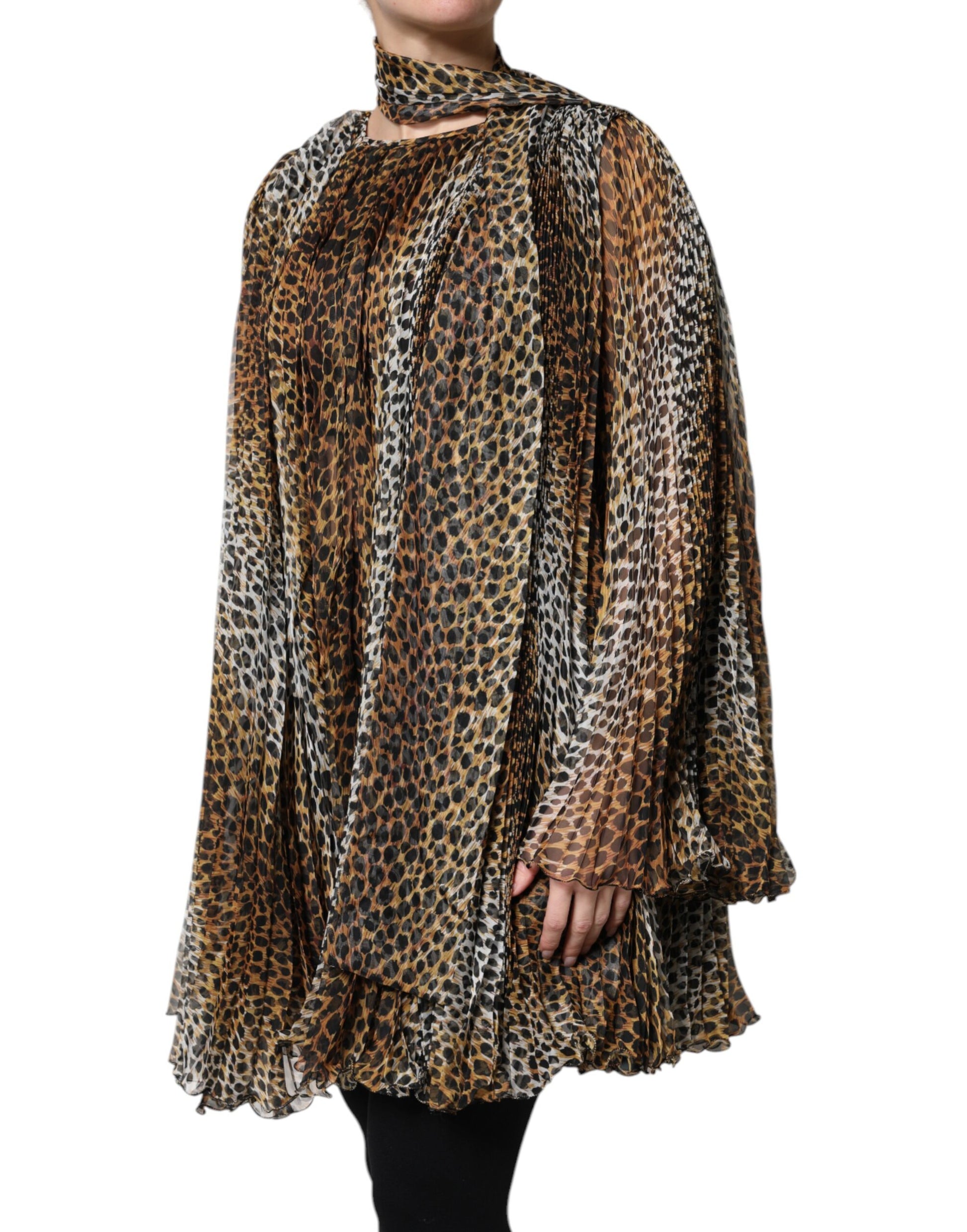 Dolce &amp; Gabbana – Chiffonkleid mit Schalkragen und Leopardenmuster in Braun