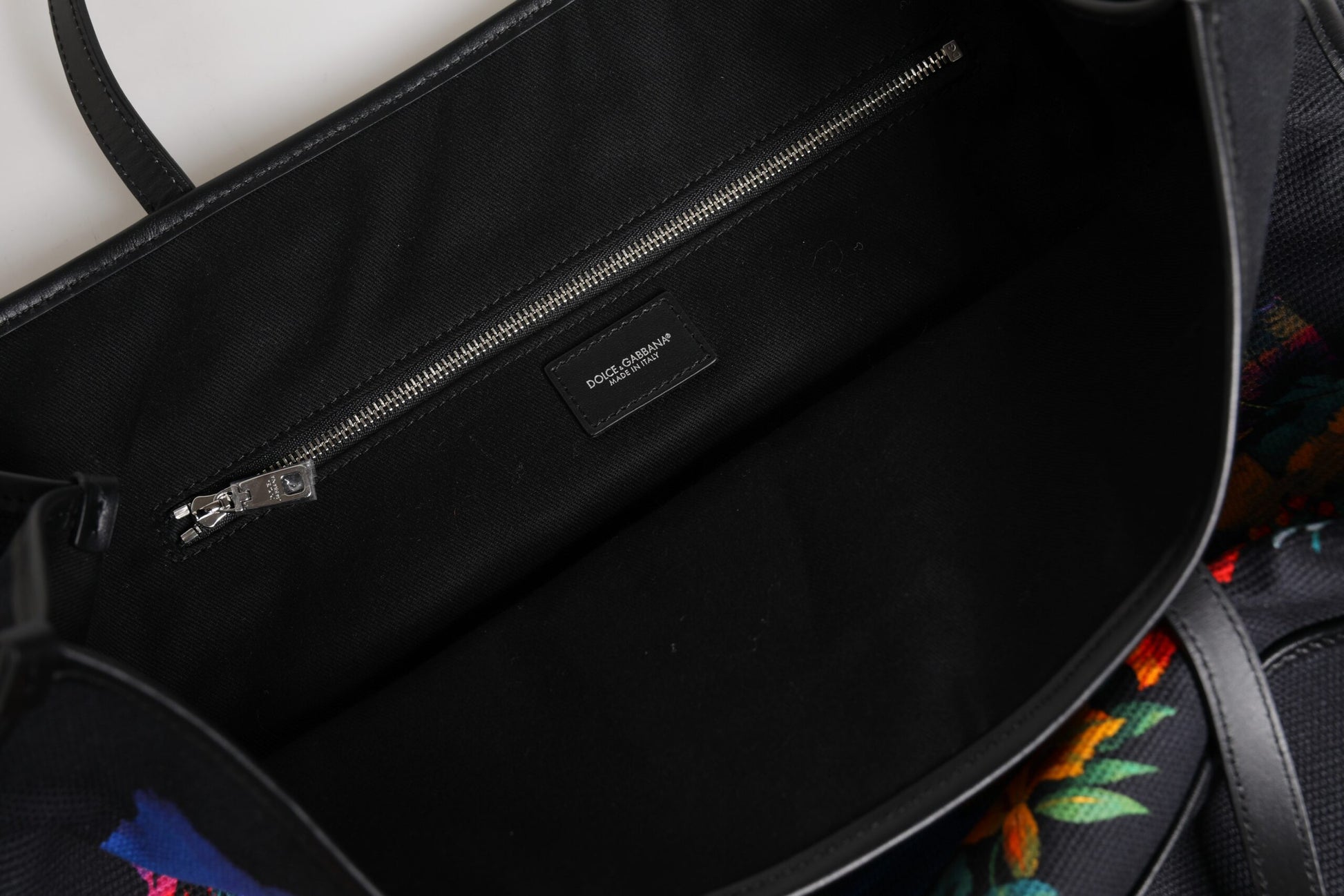 Dolce &amp; Gabbana – Einkaufstasche mit mehrfarbigem Grafikdruck und Tragegriff oben