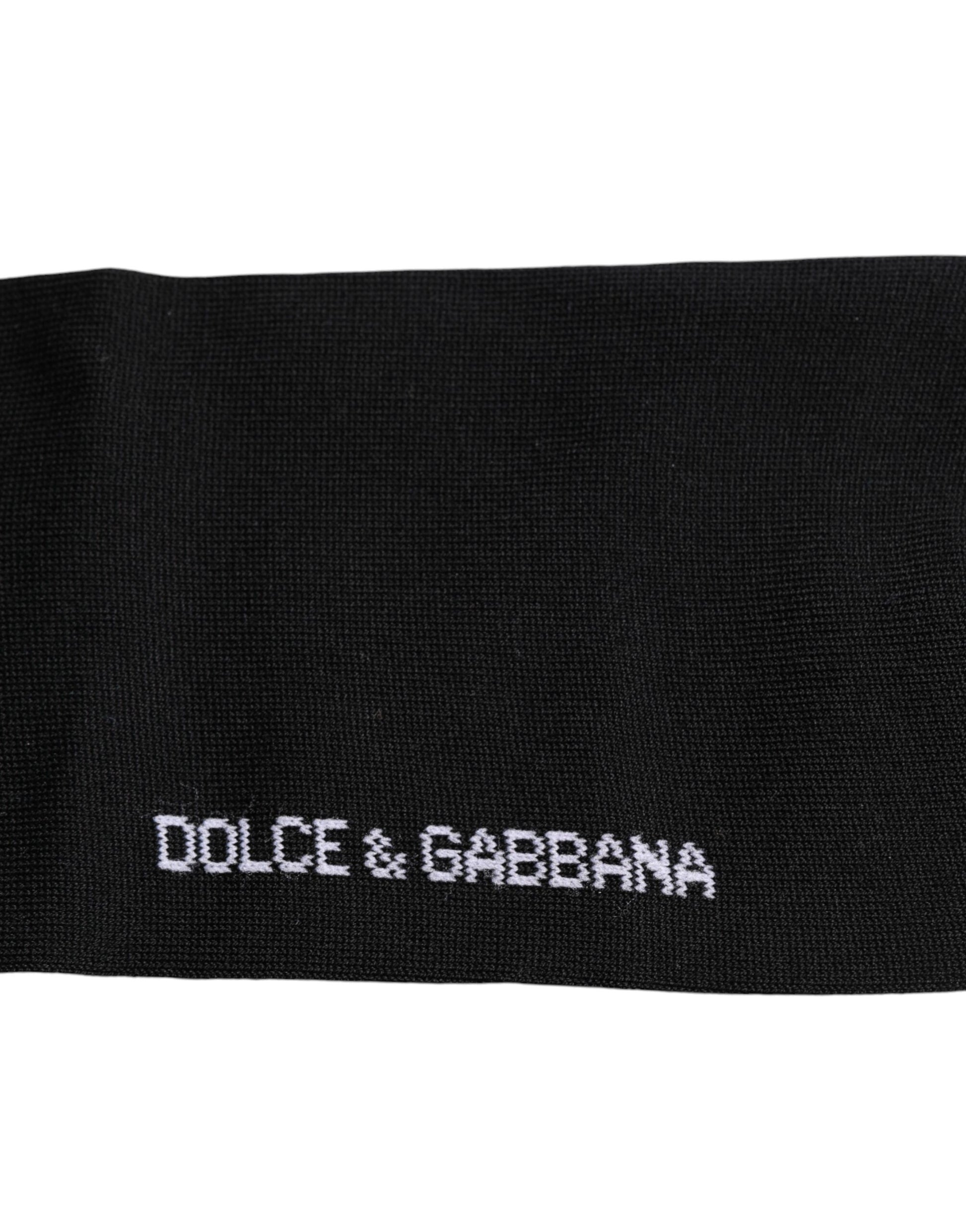 Dolce &amp; Gabbana – Wadenlange Baumwollsocken mit DG-Logo-Print in Schwarz