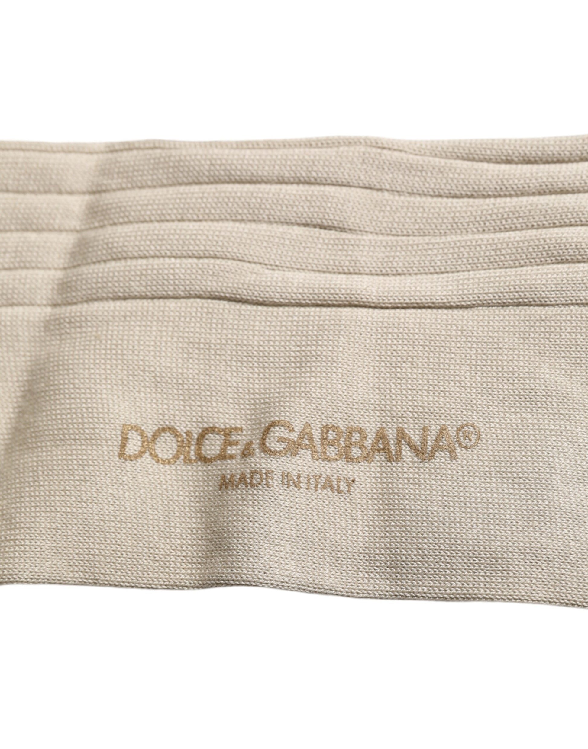 Dolce &amp; Gabbana – Wadenlange Socken aus elastischer Baumwolle mit Logo in Beige