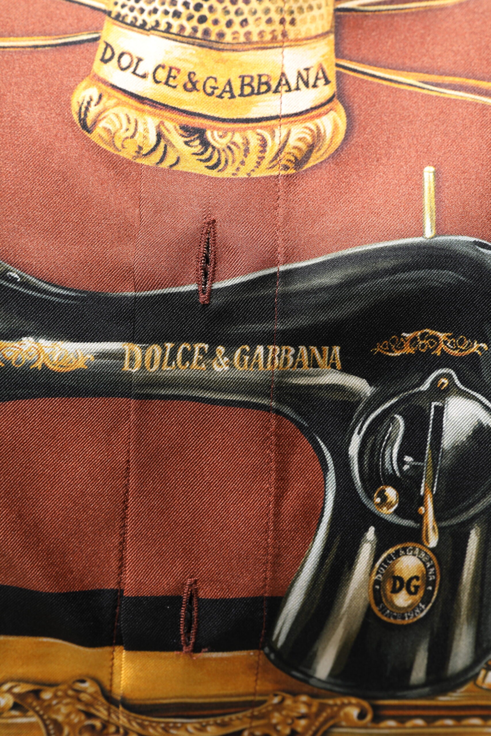 Dolce &amp; Gabbana – Freizeithemd aus Seide mit mehrfarbigem Tailor-Print