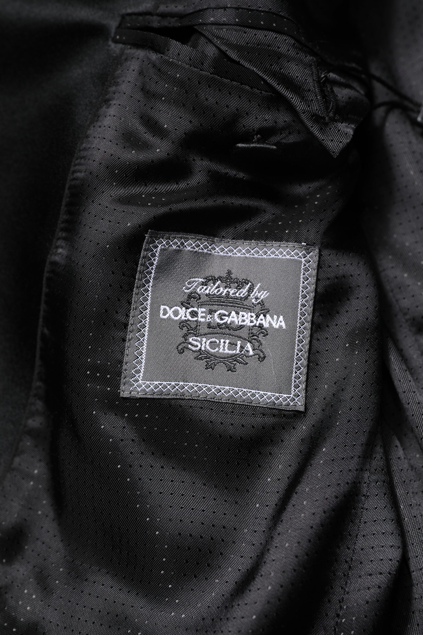 Dolce &amp; Gabbana Lila SICILIA Manteljacke mit Paillettenverzierung