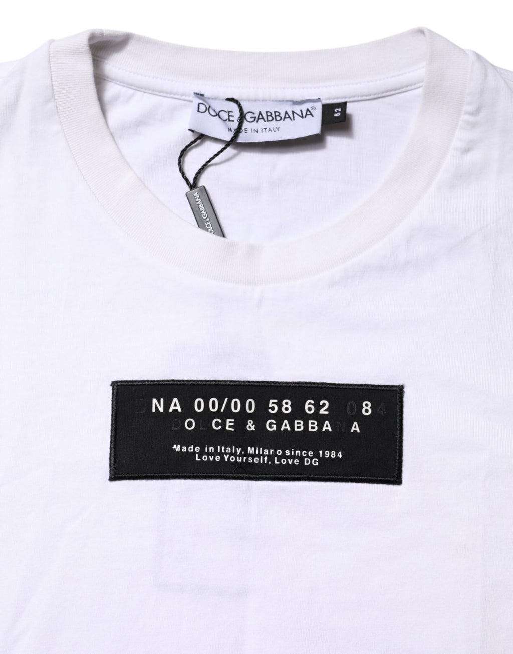 Dolce &amp; Gabbana – Weißes Baumwoll-T-Shirt mit Rundhalsausschnitt und Logo-Patch