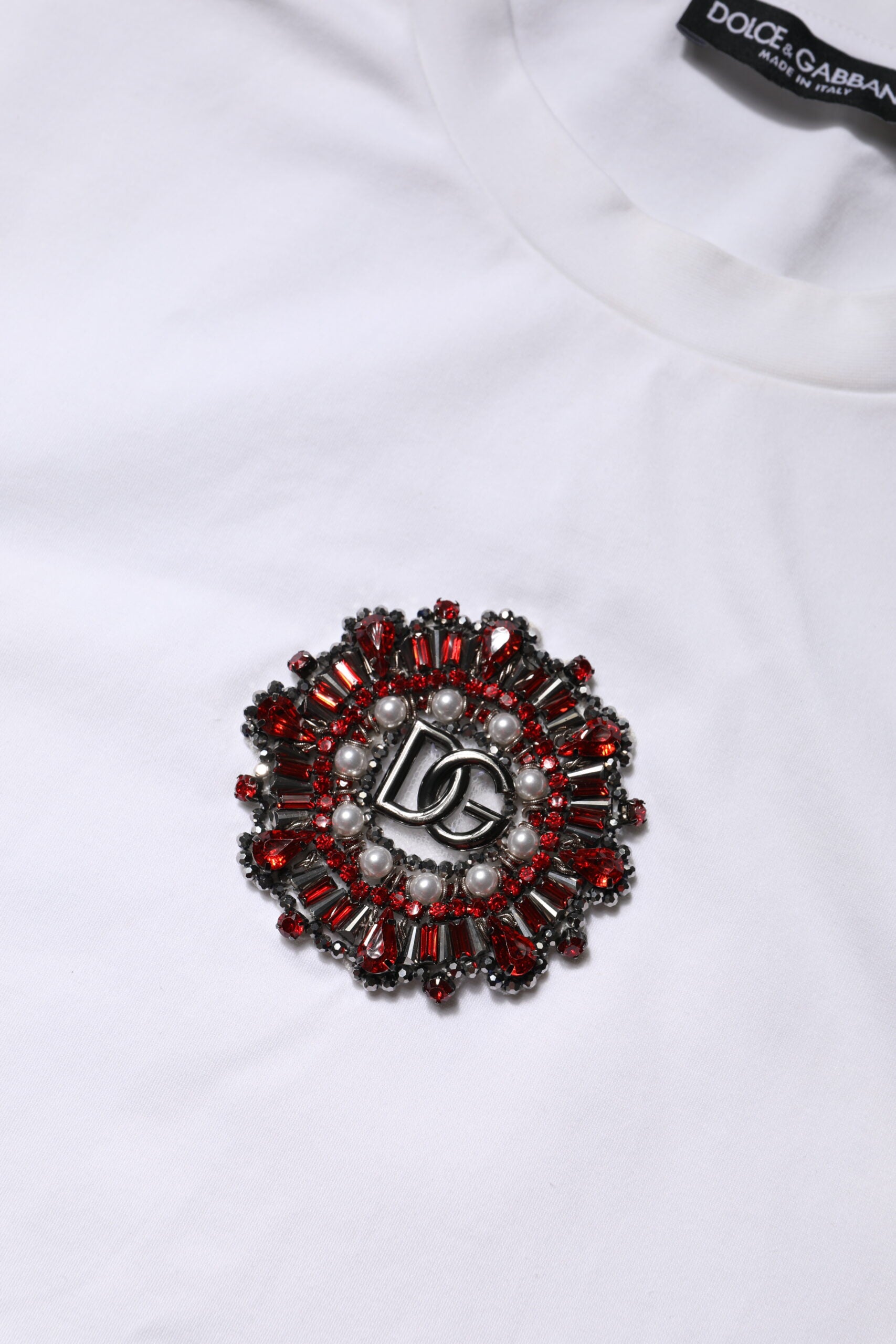 Dolce &amp; Gabbana – Weißes, kurzärmliges T-Shirt mit Logoverzierung