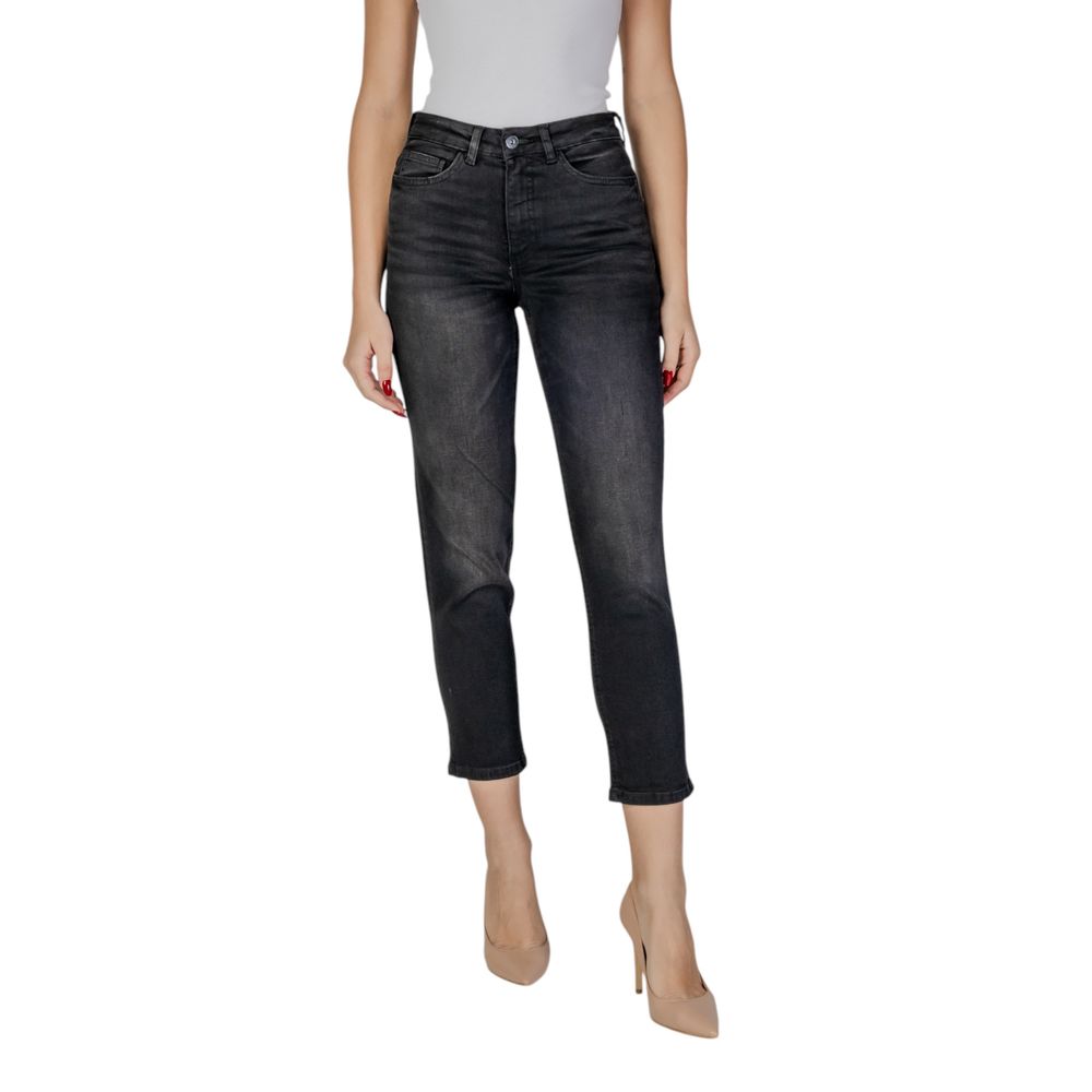 ICHI Schwarze Mom-Jeans aus Baumwolle