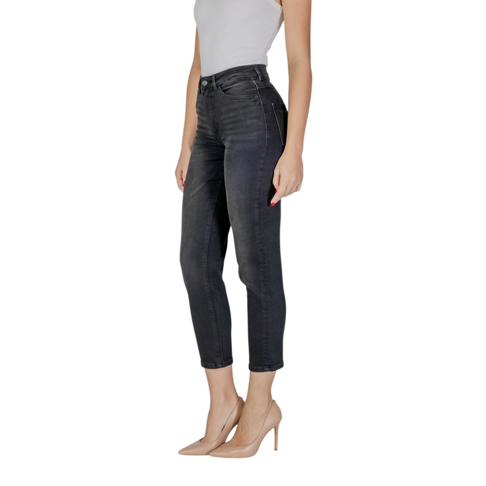 ICHI Schwarze Mom-Jeans aus Baumwolle