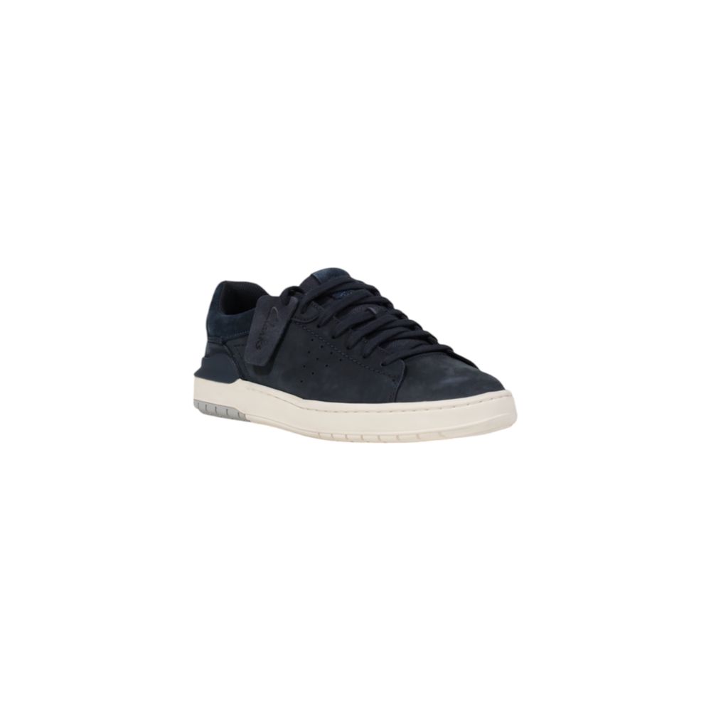 Clarks – Sneaker aus Nubukleder in Blau