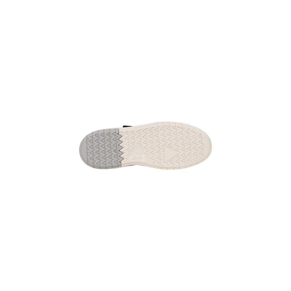 Clarks – Sneaker aus Nubukleder in Blau
