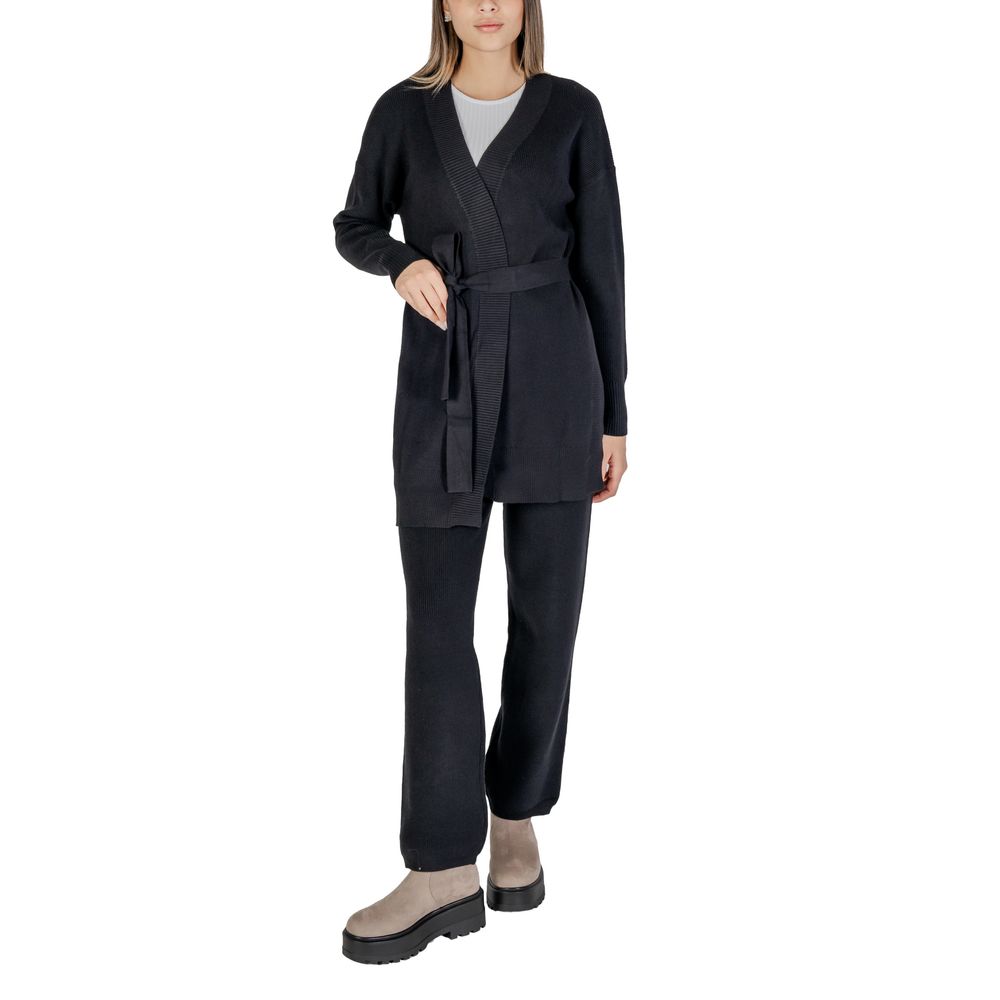 Cleré – Schwarze Viskose-Strickjacke